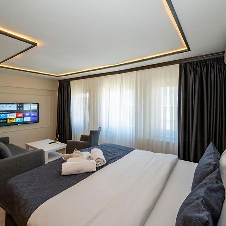 Aiza Suites Istanbul Exterior photo